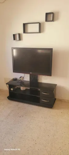 طاولة Tv