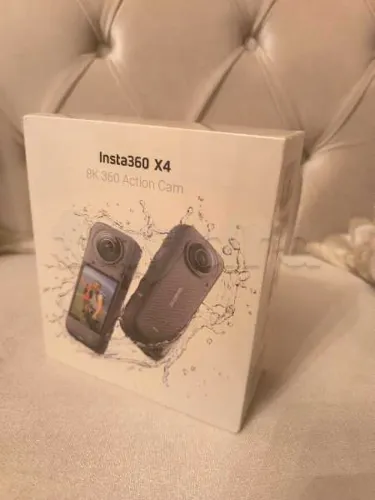 insta360 X4