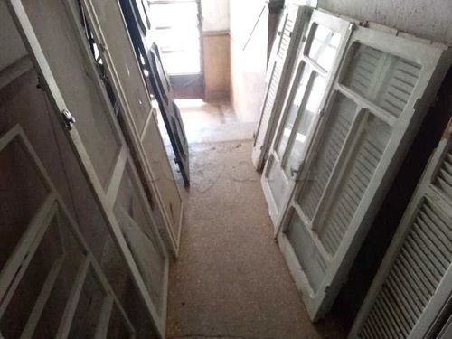 porte d'entrée+persiennes+moustiquaire