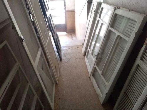 porte d'entrée+persiennes+moustiquaire