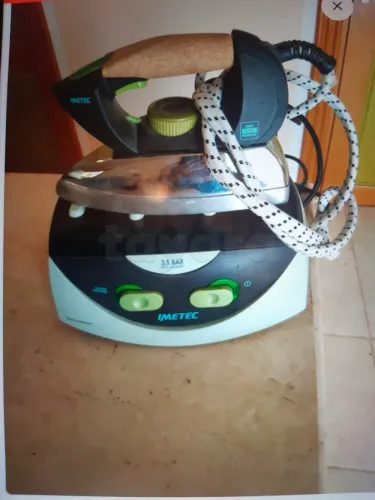 Fer à repasser imetec central vapeur