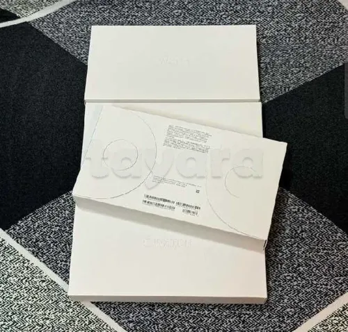 Apple watch ultra 3 & 2  cacheté