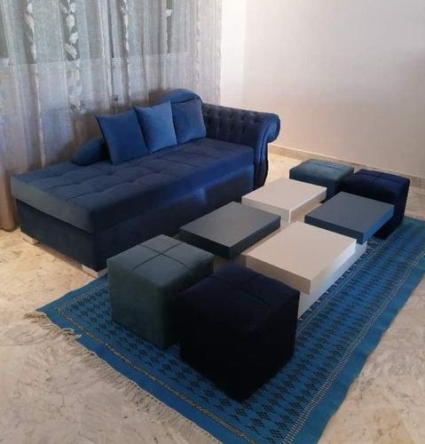 Salon
Tél: 98357613