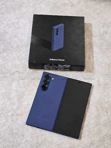 Samsung Z Fold 6 5G 12/256g Comme neuf Validé