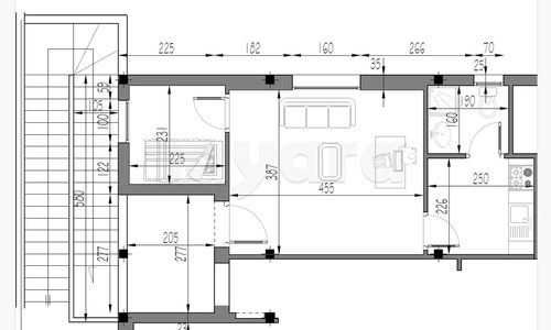STUDIO pour etudiantes ou couple A 100m arrêt de metro