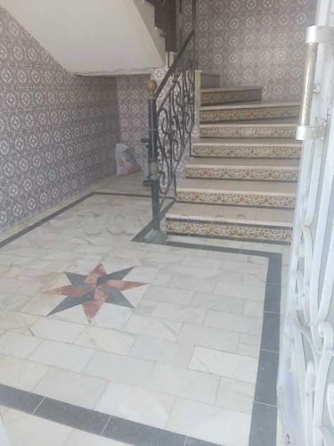 tél 22214299 appartement 405 m2