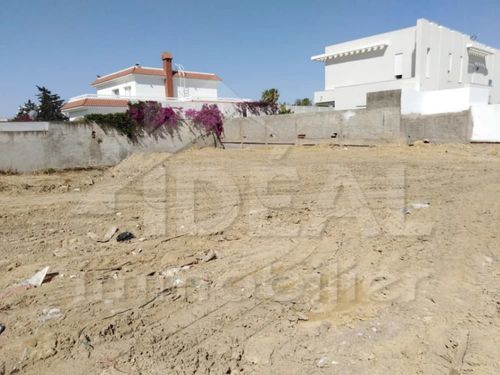 Terrain de 660m² Soukra-chotrana3