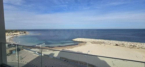 Un appartement  avec une vue imprenable sur la mer