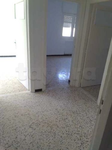 vente S+3 Cité Les Roses Ariana