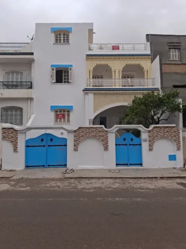 À VENDRE - 2 maisons superposées indépendantes - Cité Riadh 2, Sousse