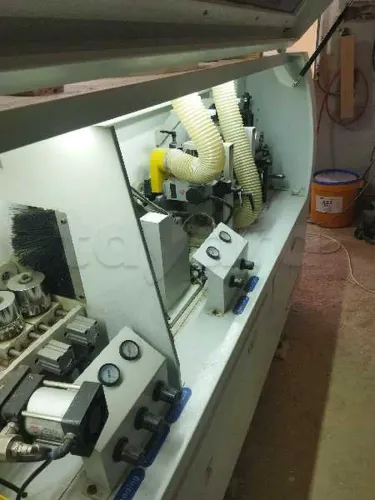 Plaqueuse de chant Ut 380 Union tec