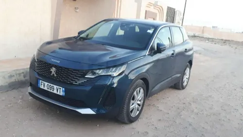Peugeot 3008 tt option model 2021 Km 152 ALF 7 CV 1.5 L diesel Medenine Numero 25191109