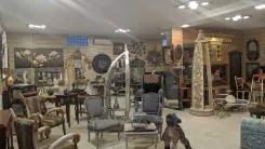 a loué local commercial