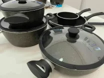 services Cristal & plateaux,Ménagère..