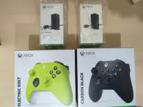Batterie télécommande et manette Xbox original cacheté jamais servi