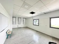 A louer immeuble moderne 1000 m² R2 à Menzah 1