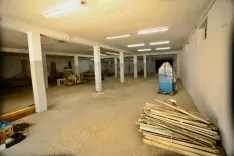 LOCAL A  LOUER A BEN AROUS