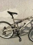 vélo ROCKRIDER importé