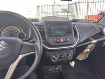 Suzuki celerio 4 cv essence modèle janvier 2024 état neuf 15.000km seulement encore sous garantie