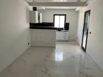 A vendre appartement s1 a ain zaghouan