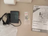 machine à coudre surjeteuse Pfaff 1230 neuf
