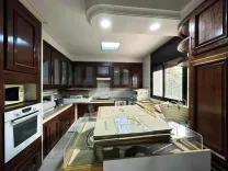 A louer bureau 3 pièces au RDC à El Menzah 1