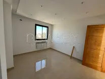 Un bureau H1 à la Marsa