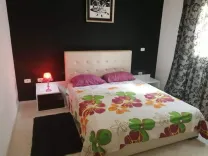 location appartement meublé par nuit à Tunis route la Marsa une chambre salon