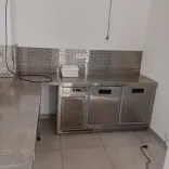 local commercial à louer aux jardins de carthage