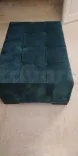 pouf en velours en vert