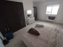 S2 haut standing casi neuf avec place de parking