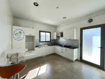 Location plateau moderne prestigieux 250 m² à El Omrane