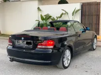 BMW SERIE 1 Cabriolet E88 état excellent