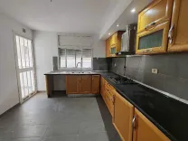 A louer un étage de villa a Ain Zaghouan nord