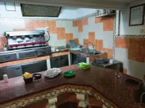 Buvette et fast-food près du Palais de Justice FC à vendre