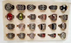 خواتم فضة مطبوعة 925 من خارج نقبل تبديل بقيمتهم تليفون و زيادة