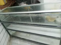 a vendre comptoir aluminium bon état