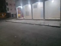 tél 22214299 à vendre 3 loucaux