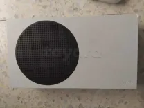 Xbox series s avec mannette