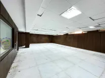 A louer immeuble 4000m² 55 pièces moderne au Lac 3