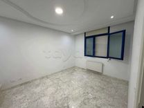 a louer s+1 neuf a laouina avec parking ss