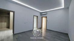 A louer Villa de maître au Lac 2