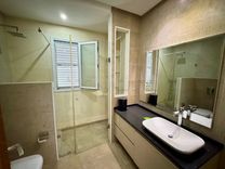 a louer villa indépendant a la soukra