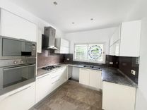 A louer villa Moderne s3 avc Jardin à Mutuelle Ville