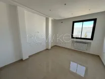 Un bureau H1 à la Marsa