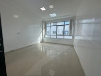 AL Bureau 115m² au Lac1