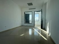 AL Bureau avec Terrasse au Lac1