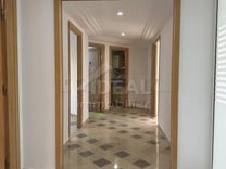 AL Bureau de 150 m² au Lac 1