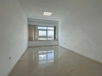 AL Bureau de 157m² au Lac1