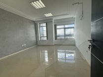 AL Bureau de 157m² au Lac1